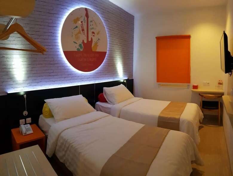 Hotel Front One Inn Muntilan
