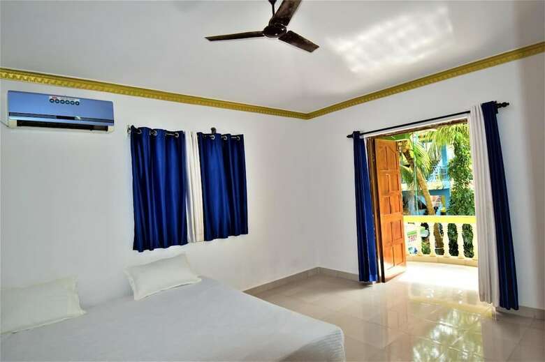 Hotel Fig Fin Beach Resort