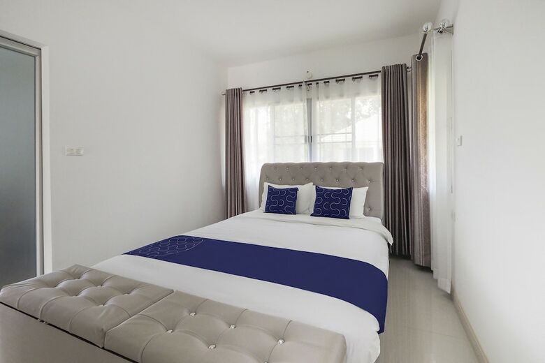 Hotel Capital O871 Baan Ping Kan Longstay
