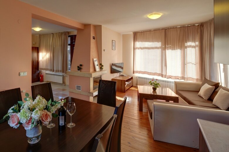 Hotel Redenka Holiday Club