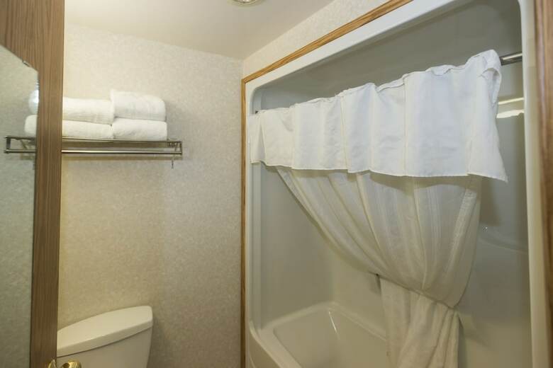 Hotel Lakeview Inns & Suites - Fort St. John