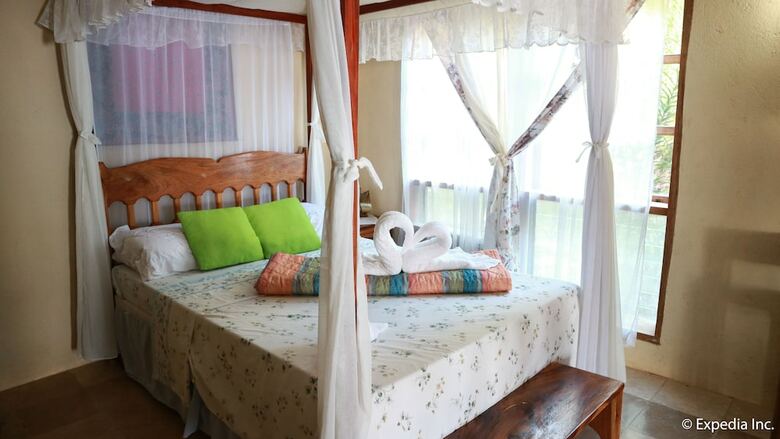 Hotel Lazi Beach Club