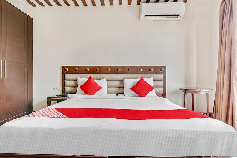 Hotel Oyo Flagship 5912 Near Sikanderpur