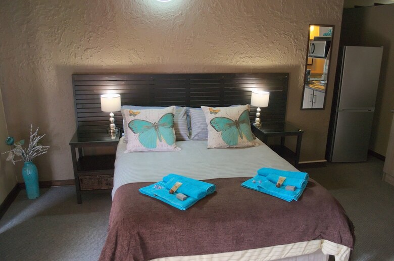 Hotel Pebble Fountain Guesthouse