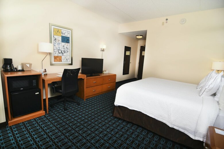 Hotel Fairfield Inn And Suites By Marriott Sandusky