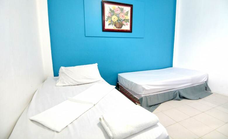 Hotel Highway To H Inn - Totolan