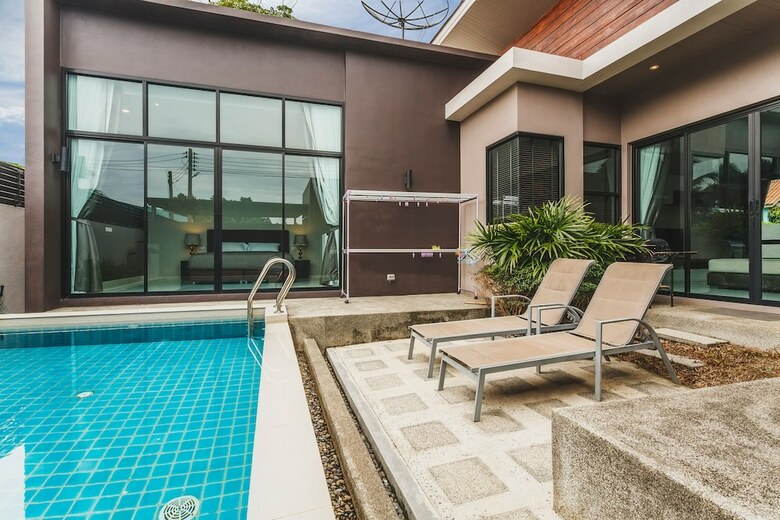 Two Bedroom Pool Villa In Bangtao