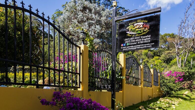 Casa Alegria Bed & Breakfast