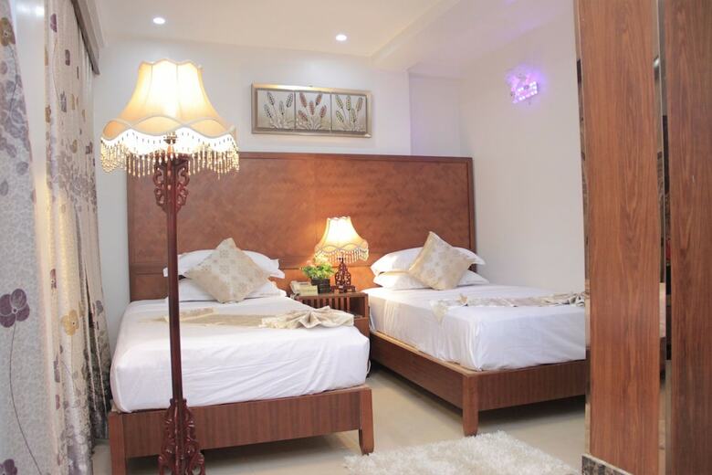 Zimbo Golden Hotel