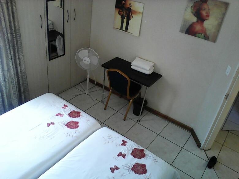 Vuya Nathi Bed & Breakfast