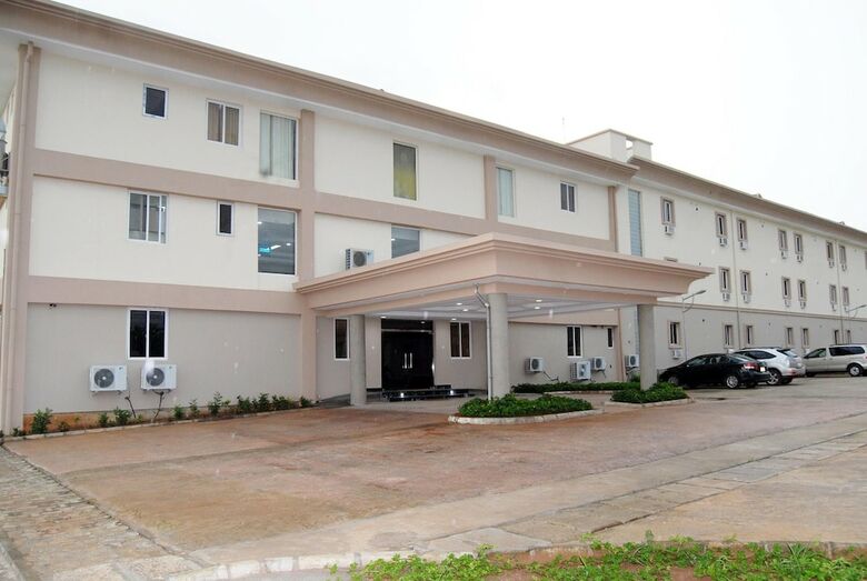 Hotel Yewa Frontier