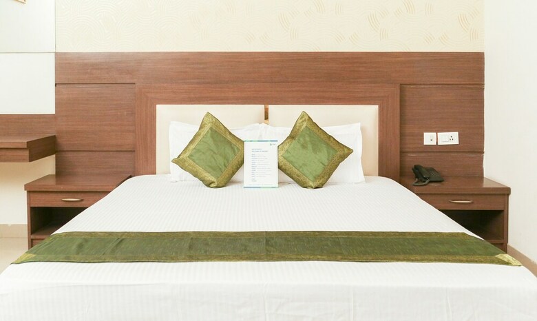 Hotel Treebo Maniram Palace