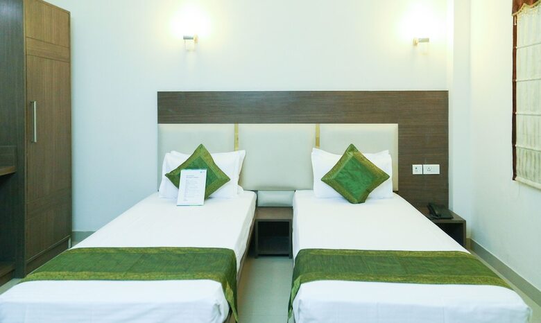 Hotel Treebo Maniram Palace