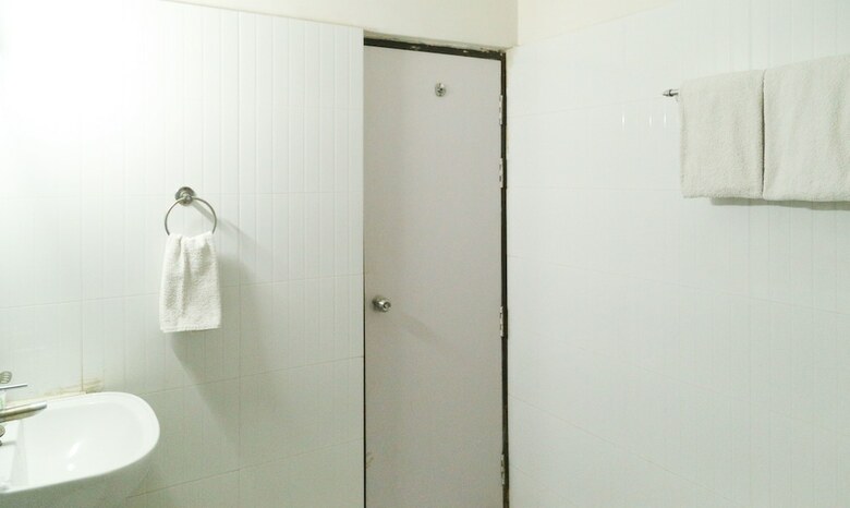 Hotel Treebo Maniram Palace