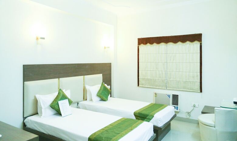 Hotel Treebo Maniram Palace