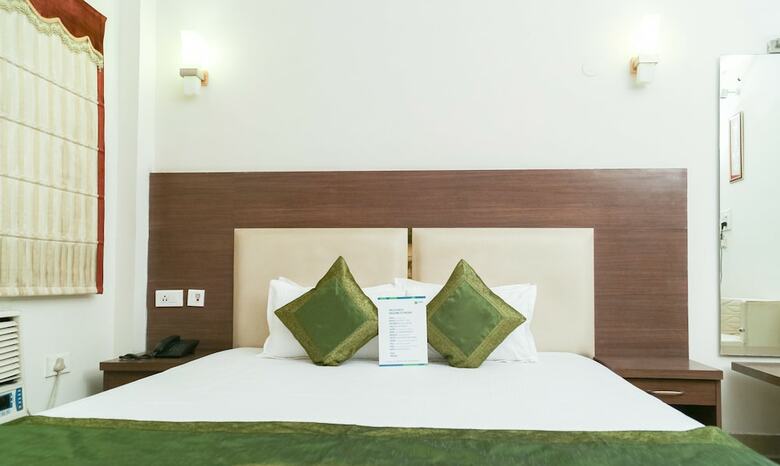 Hotel Treebo Maniram Palace