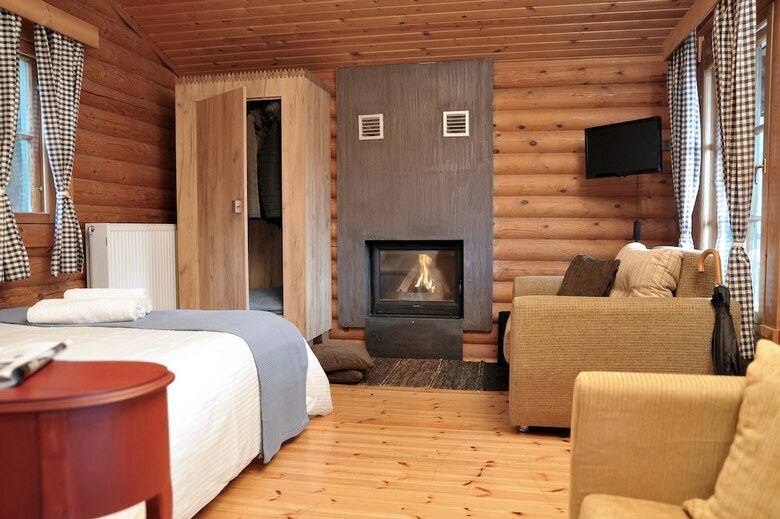 Hotel Xenios Chalets