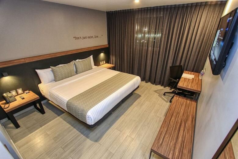 Hotel Bedford