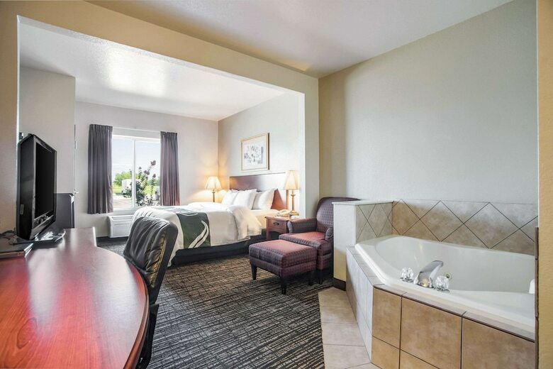 Hotel Quality Inn