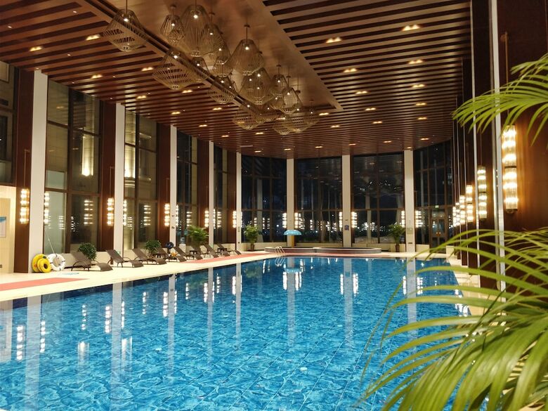 Zhuo Run Hot Spring Jian Guo Hotel