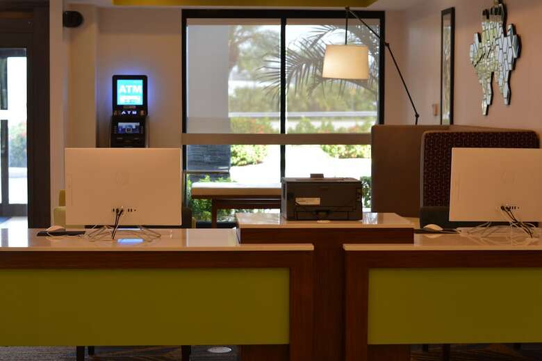 Hotel Holiday Inn Express & Suites Miami - Hialeah