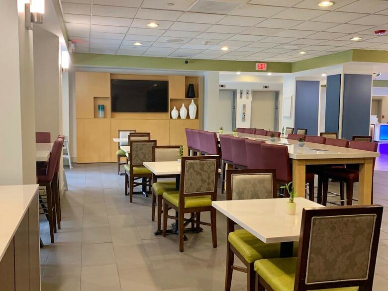 Hotel Holiday Inn Express & Suites Miami - Hialeah