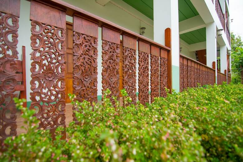 Hotel Wattana Village Resort