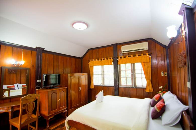 Hotel Wattana Village Resort