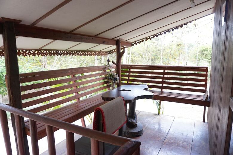 Hotel Khontong Resort