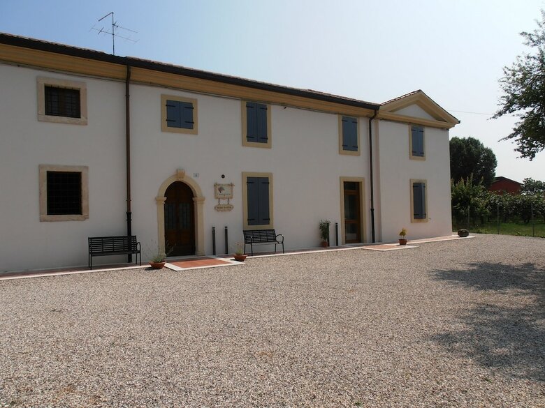 Hotel L'artigliere Ristorante Con Locanda
