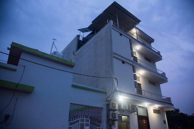 Hotel Oyo 9123 Baghban Residency