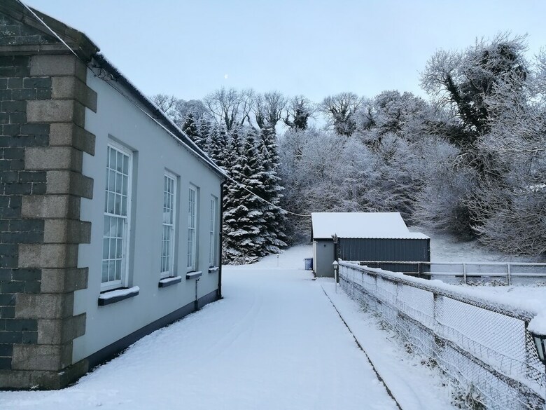 Inch School