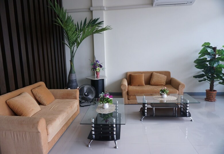 Hotel Lew Residence