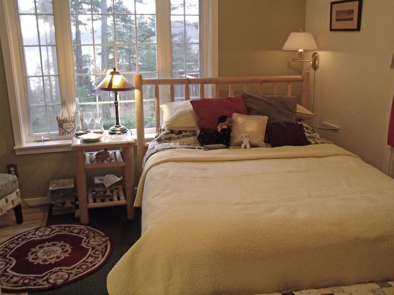 Inn To The Woods Bed And Breakfast