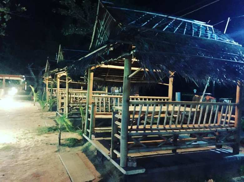 Hotel Talumpuk Seafood & Resort