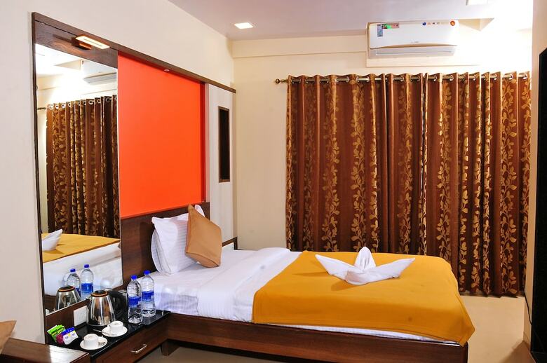 Apartamento Aakash Hotel