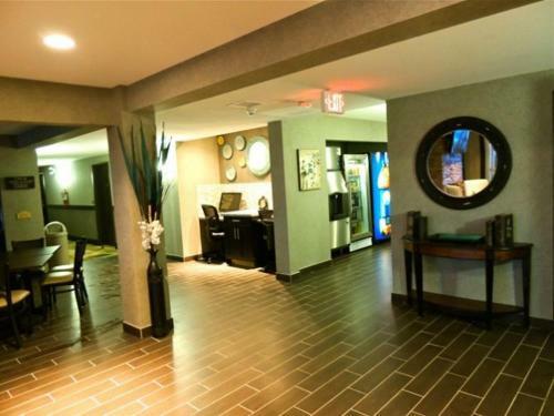 Hotel Western Star Inn & Suites Stoughton
