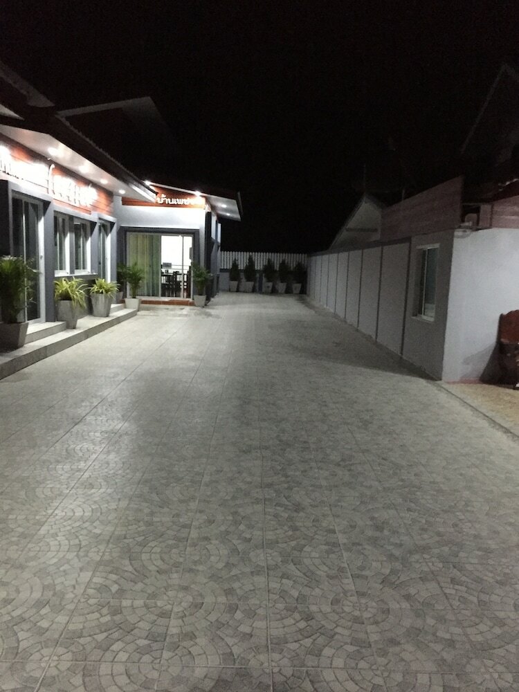 Hotel Phum & Proud Homestay