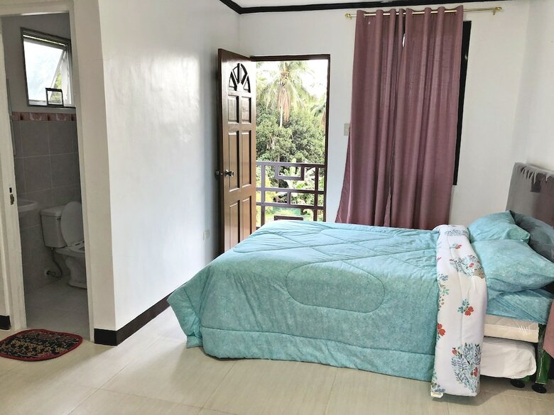 Hotel Mt. Maculot View Resort