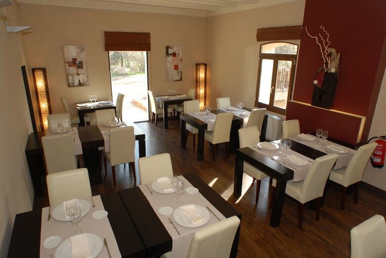 Mol� Blanc Hotel