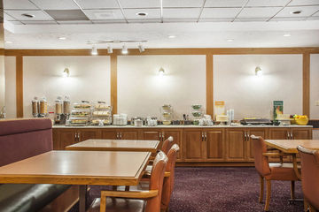 Quality Hotel Fallsview Cascade
