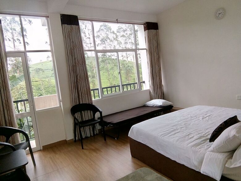 Hill Cool Hotel & Restaurant