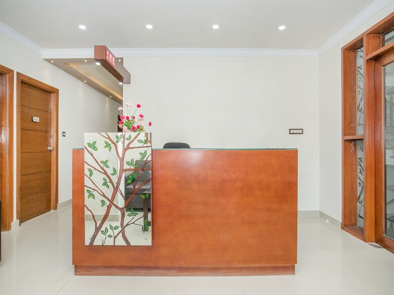 Hotel Oyo 12761 High Street