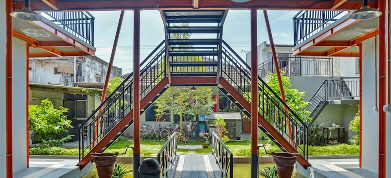 Hostal Zen Rooms Adisucipto Airport - Hostel