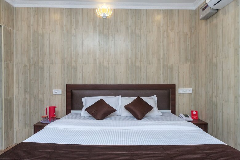 Hotel Oyo 13006 Arumbakkam Inn