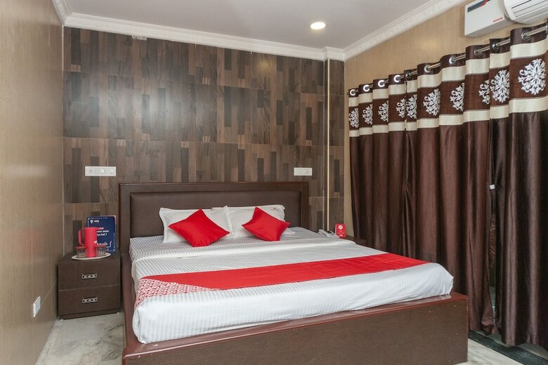 Hotel Oyo 13006 Arumbakkam Inn