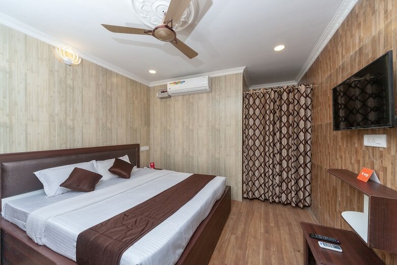 Hotel Oyo 13006 Arumbakkam Inn
