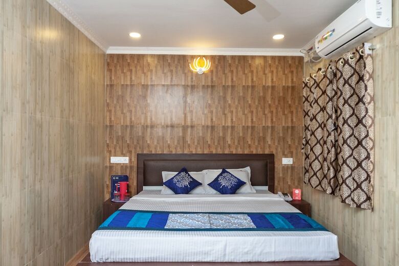 Hotel Oyo 13006 Arumbakkam Inn
