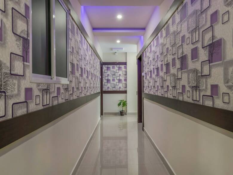 Apartamentos Oyo 13114 Svs Luxury Rooms