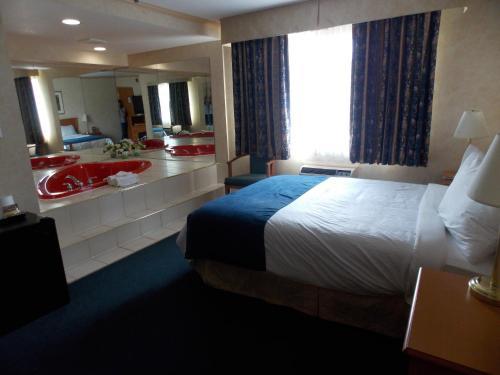 The Glengate Hotel & Suites